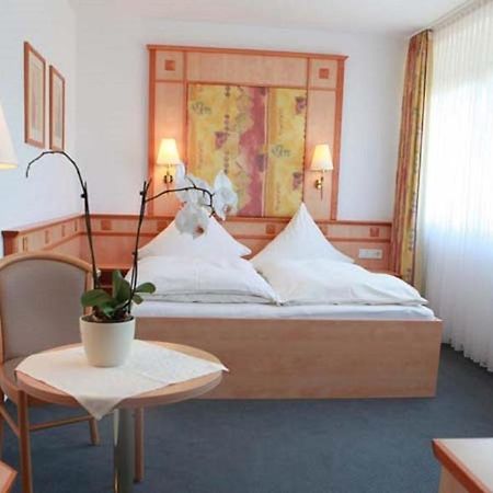 Hotel Wetterau - Self-Check-In Wolfersheim Экстерьер фото