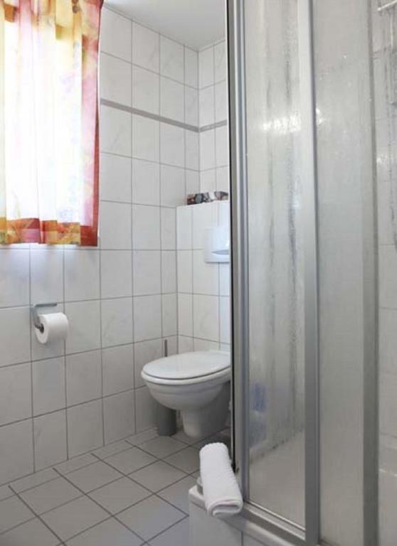 Hotel Wetterau - Self-Check-In Wolfersheim Экстерьер фото
