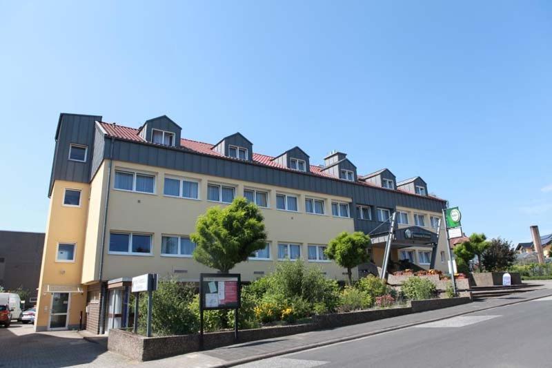 Hotel Wetterau - Self-Check-In Wolfersheim Экстерьер фото