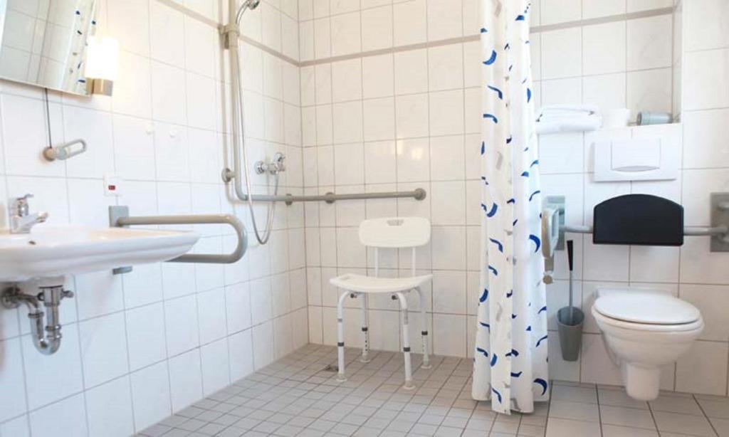 Hotel Wetterau - Self-Check-In Wolfersheim Экстерьер фото
