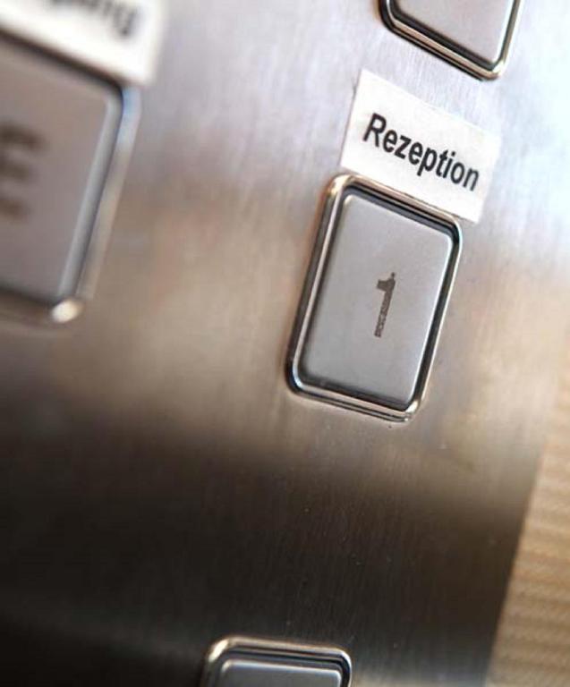 Hotel Wetterau - Self-Check-In Wolfersheim Экстерьер фото